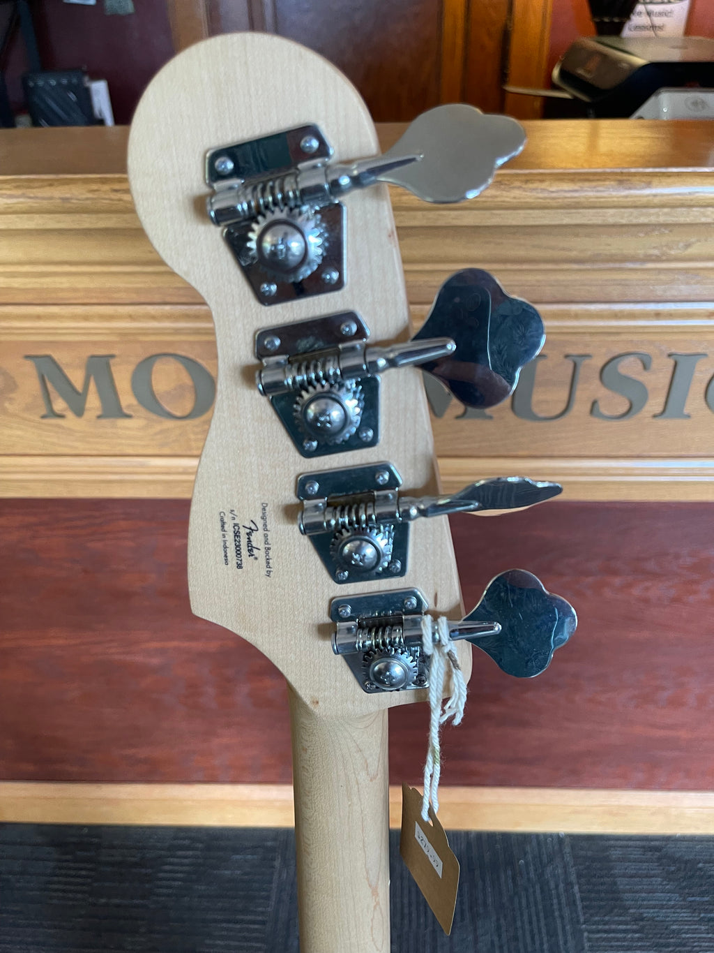 Squier Precision Bass TobaccoBurst