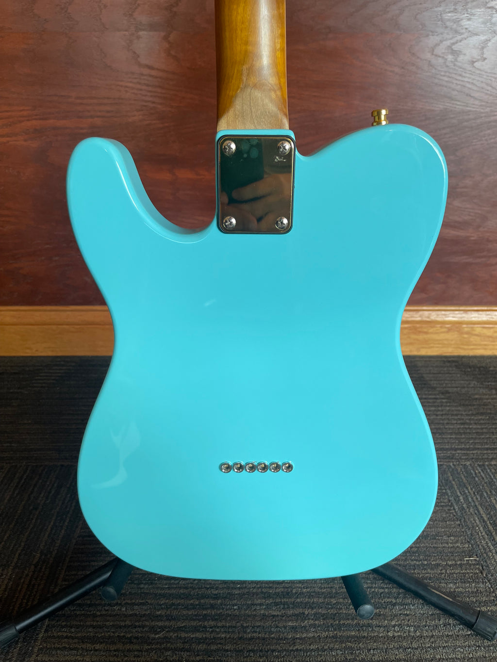Trevis Custom T-Style Electric Guitar – Turquoise Blue – Mojo Music In-House Build