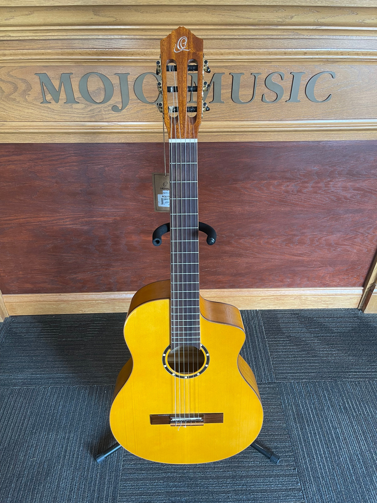 Ortega RCE170F Family Series Pro Flamenco Acoustic-Electric Guitar – Yellow Gloss used - shipping included