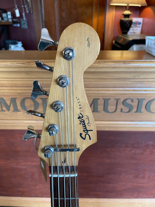 Squier Affinity Series 5-String Jazz Bass
