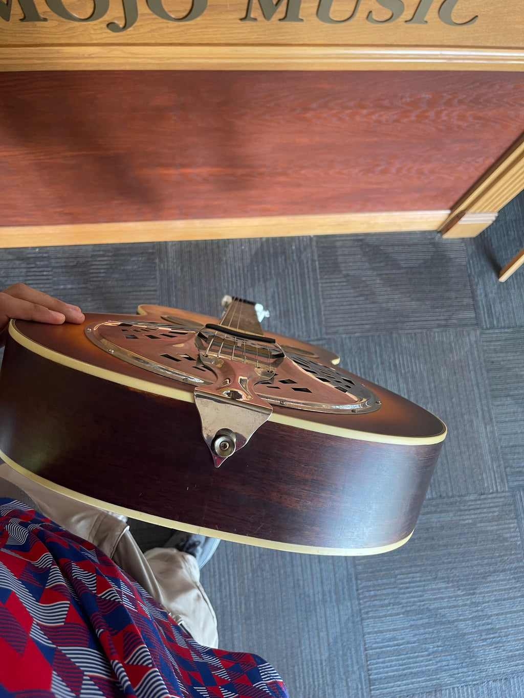 Used Galveston 6-String Resonator Guitar – Sunburst - shipping included