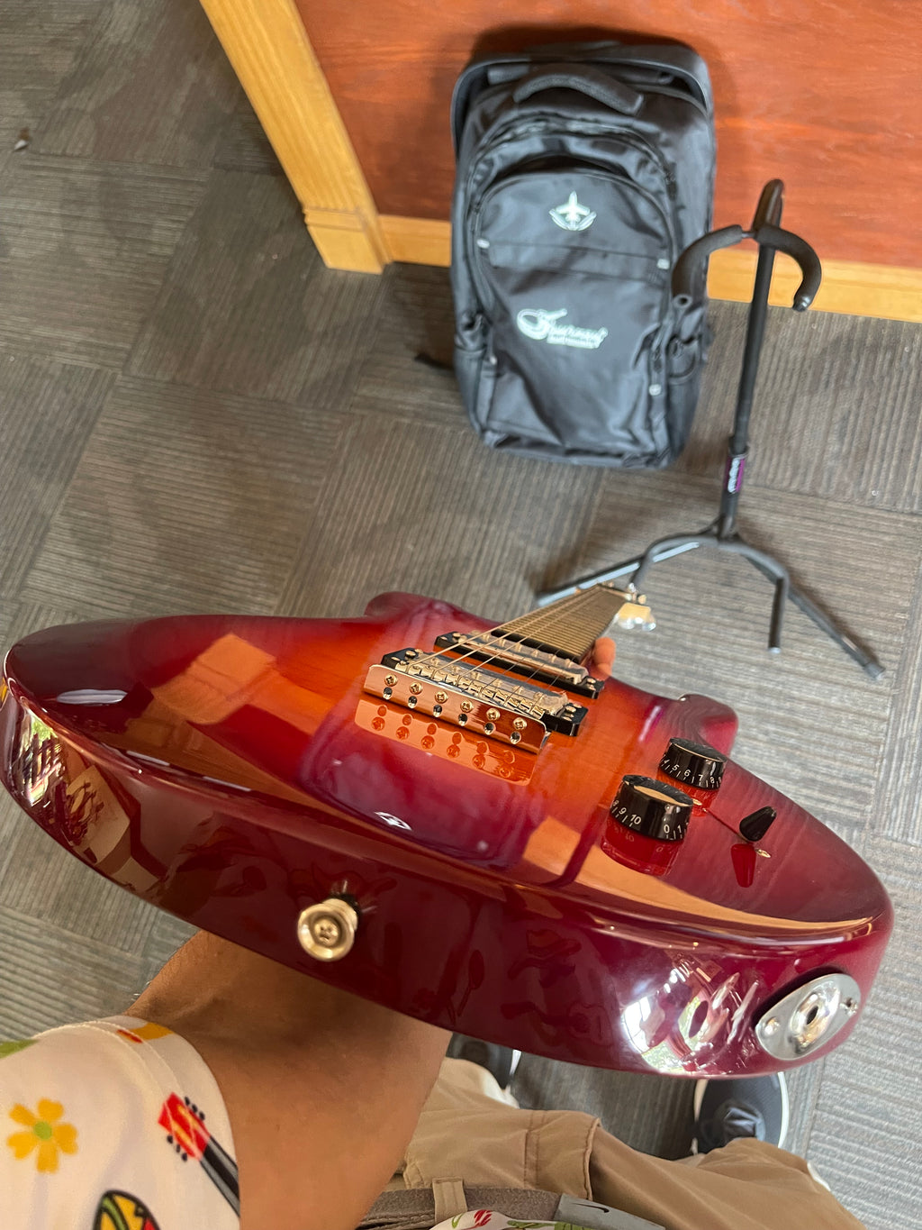 Journey Travel 6-String Electric Guitar 3/4