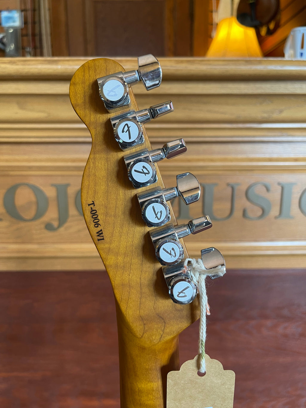 Trevis Custom T-Style Electric Guitar – Turquoise Blue – Mojo Music In-House Build