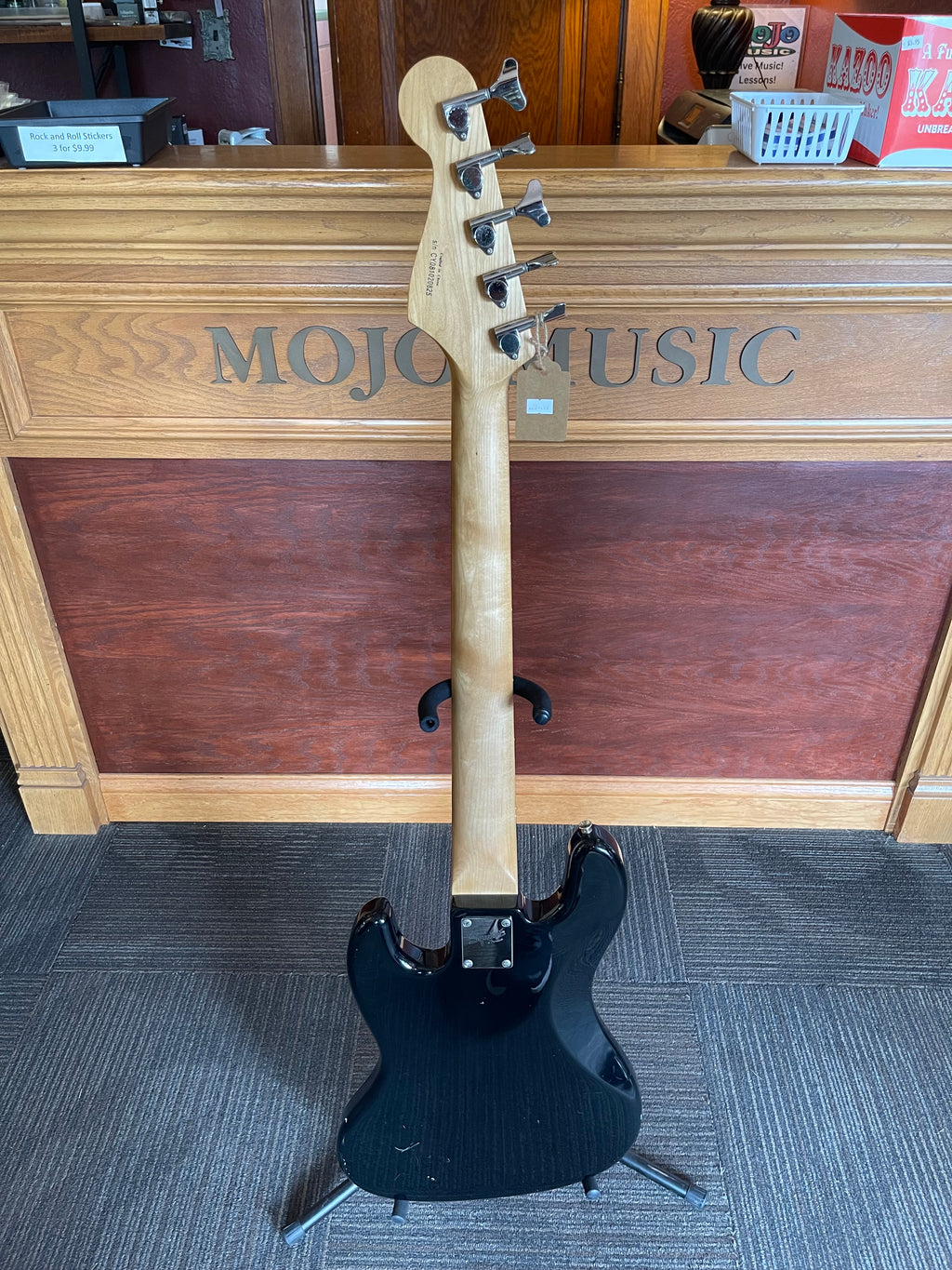 Squier Affinity Series 5-String Jazz Bass
